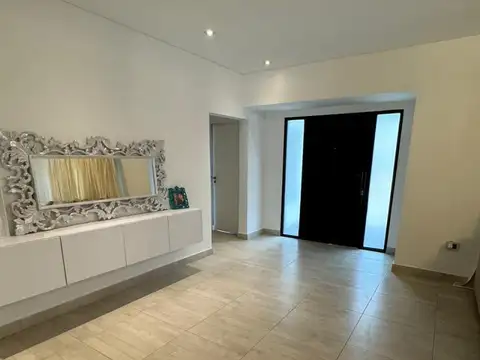 Casa en Venta en Santa Rita, USD 289.000