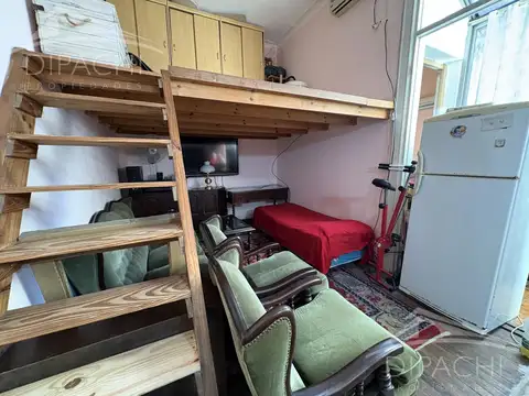 Depto Tipo Casa en Venta de 2 ambientes