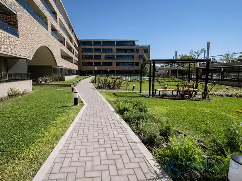 Departamento en Venta con 20 cocheras