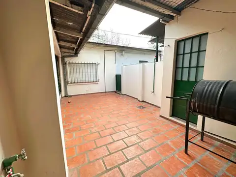Depto Tipo Casa en Venta de 4 ambientes