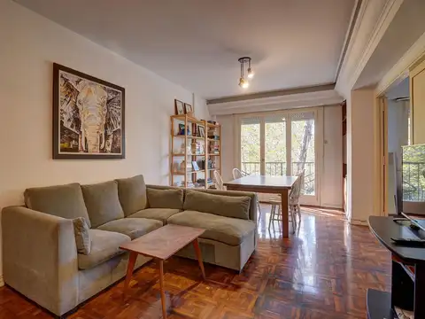 Venta Departamento 5 ambientes con balcón 107 m2 en Cid campeador Caballito