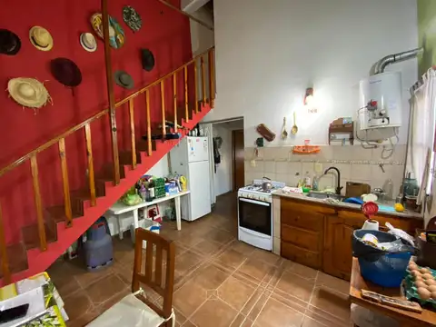 Casa 3 ambientes con 2 baños