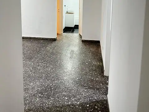 Vieytes 1300, Piso 1