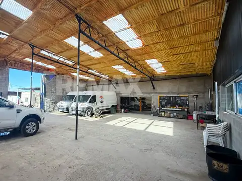 GALPONES RADA TILLY B. INDUSTRIAL