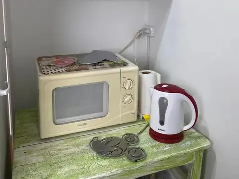 Saenz 300, Piso 4