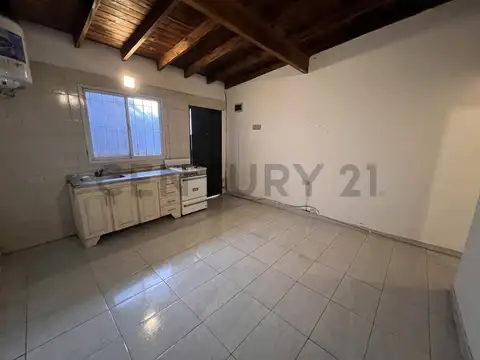 BERUTI 100, Piso 0