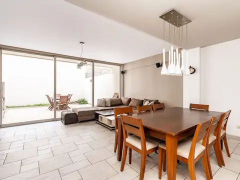 Depto Tipo Casa en Venta de 3 dormitorios