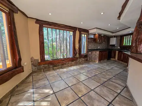 Mangore y Los Caroyas, Bosque Peralta Ramos