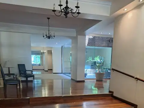 Av.Gral Las Heras 2300, Piso Av.