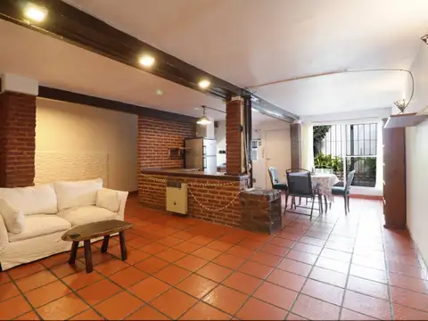 PH 3 amb tipo loft modificado con 2 dormitorios (uno con entrepiso) y guarda coche