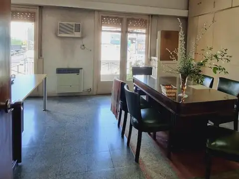 Local en Venta en Lanús, USD 465.000