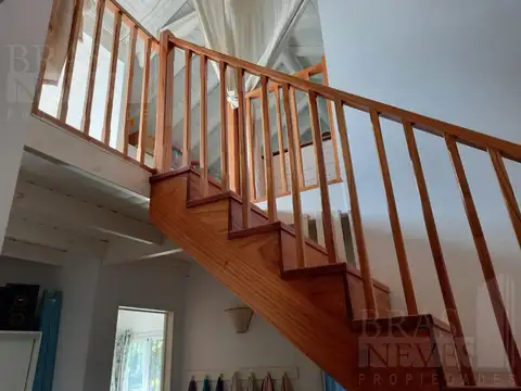 Casa 7 ambientes con 3 baños