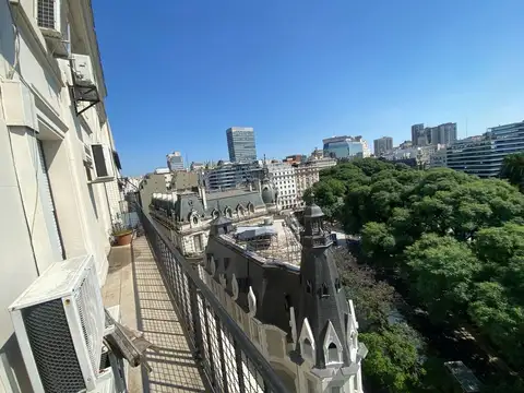 Marcelo Torcuato de Alvear 600