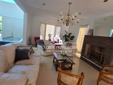 Casa en Alquiler al Noreste