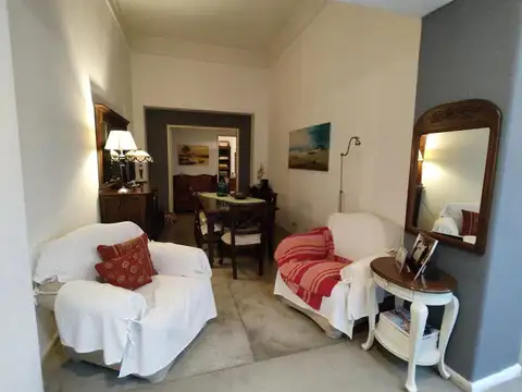 Avenida Belgrano 2100