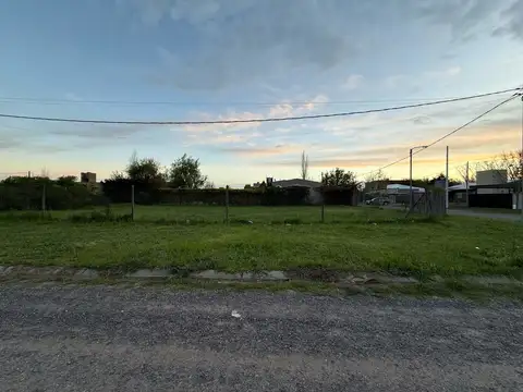 Terreno en Venta 33  mts Fondo