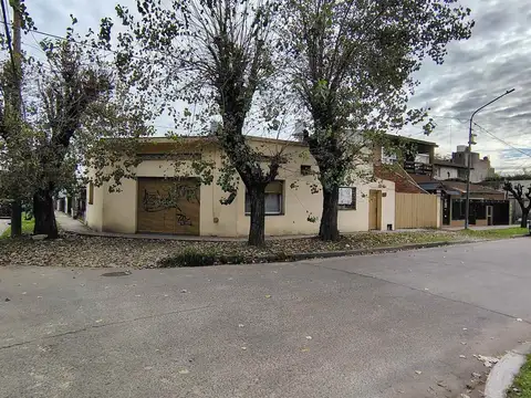 CASA 4 AMB EN LOTE PROPIO VILLA TESEI NUEVO VALOR