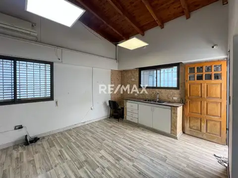 Oficina Monoambiente con 2 baños