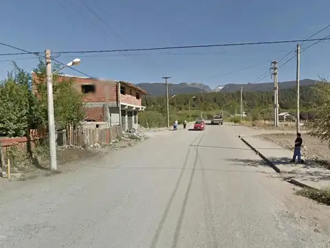 Azcuénaga y Almirante Brown