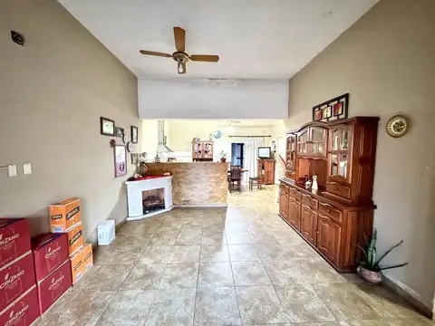 Casa en Venta en Azcuenaga, USD 92.499