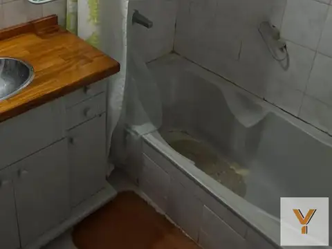 Departamento 6 ambientes con 3 baños