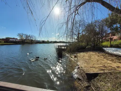 Casa en Alquiler de 3 dormitorios