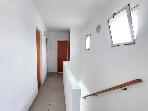 Casa en Alquiler al Este