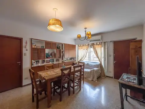Depto Tipo Casa en Venta de 4 ambientes
