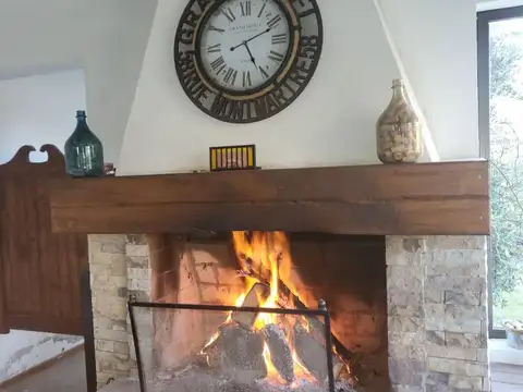 Casa 6 ambientes con 3 baños