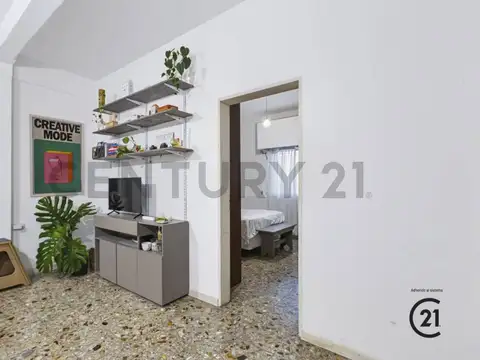 4 entre 524 y 525 , Piso 785