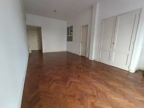 Departamento en Alquiler en Recoleta, $ 690.000