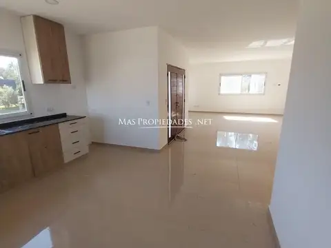 Casa en Alquiler de 3 dormitorios