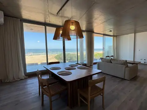 Departamento en Alquiler con 1 cocheras