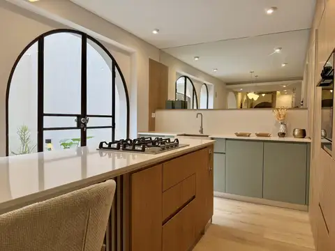 VENTA Casa de 3 dormitorios en barrio Lourdes, Rosario.