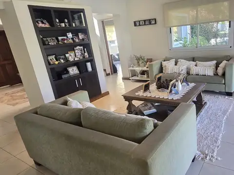Casa en Venta en Barrio San Joaquin, Exaltación de la Cruz, GBA Norte