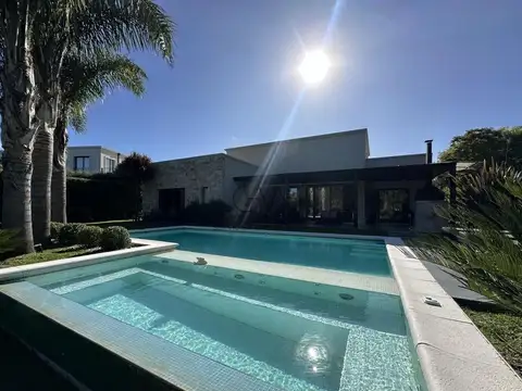 Casa en Alquiler Temporal de 3 dormitorios