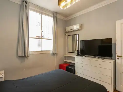 Venta depto. 3 ambientes en Tribunales reciclado