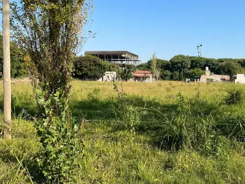 Terreno en Venta de 1676,0 m2