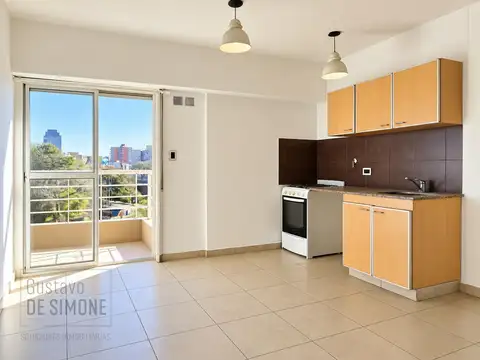 Venta Departamento 2 ambientes con balcón y cochera en Ciudad Jardín