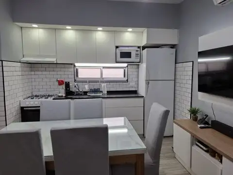 Depto Tipo Casa en Venta de 4 ambientes