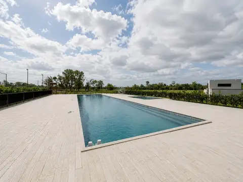 Terreno en Venta en Los Cardos, USD 390.000