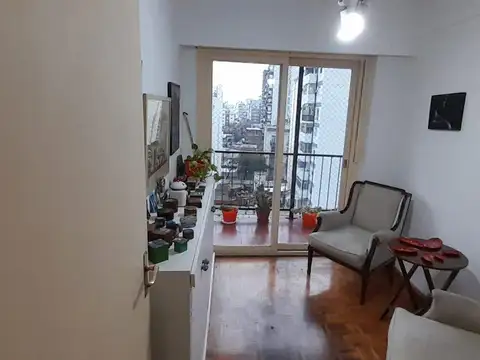 Vendo PISO 4 Ambientes en San Cristóbal, CABA