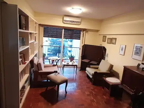 Combate De Los Pozos 1200 , Piso 8