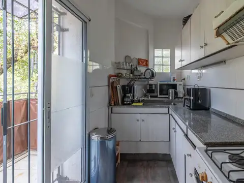 Depto Tipo Casa 3 ambientes con 2 baños