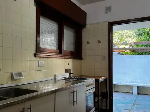 Depto Tipo Casa en Venta con 1 cocheras