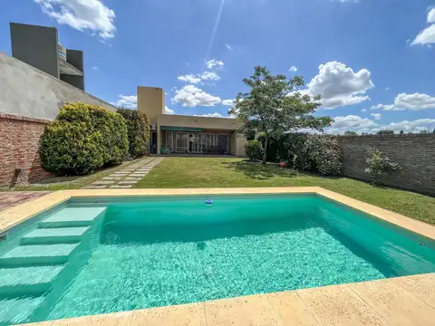 Casa 2 Dormitorios Alquiler Temporal Funes | Disponible Febrero - Marzo