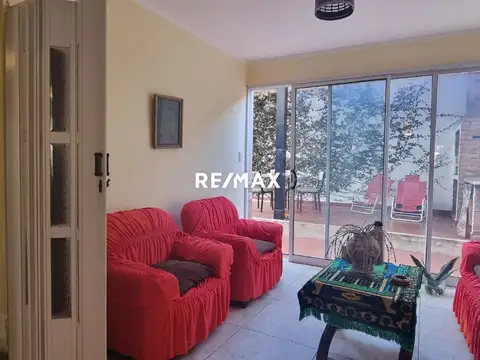 VENTA/PERMUTA CASA 4 DORMITORIOS ZONA SUR
