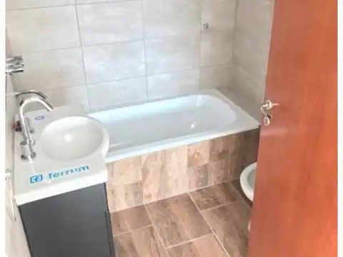 1 amb 40m2 Balcón, SUM, Parrilla.