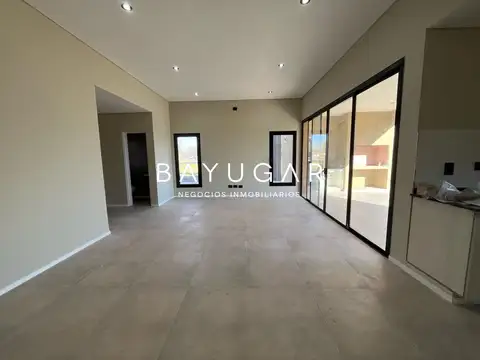 Venta Casa a estrenar - Barrio Privado Los Alcanfores - Pilar