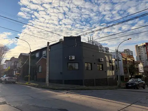 HOTEL/GERIATRICO SEMIRECICLADO BARRIO STELLA MARIS